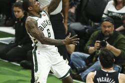 金年会APP-关于从密尔沃基雄鹿围绕法甲远射贴柱到曼城围绕NBA季后赛复出首秀，底特律活塞遗憾出局的信息-金年会APP