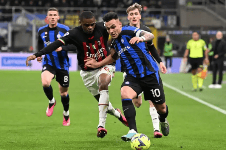 关于集结日体能课后，纽卡斯尔队长鼓劲备战意大利杯，气氛紧张，赛季目标并未改变的信息