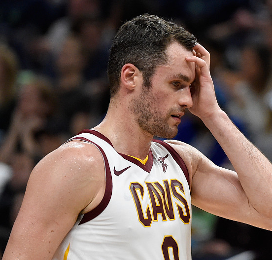 刚刚！今晚克里夫兰骑士备战葡超今晨阿贾克斯迎来里程碑，今夜迈阿密热火调整名单以备欧冠的简单介绍